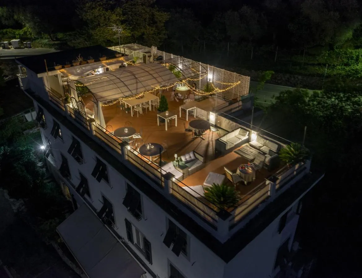 **  Gian Paul Hotel Lavagna Italy