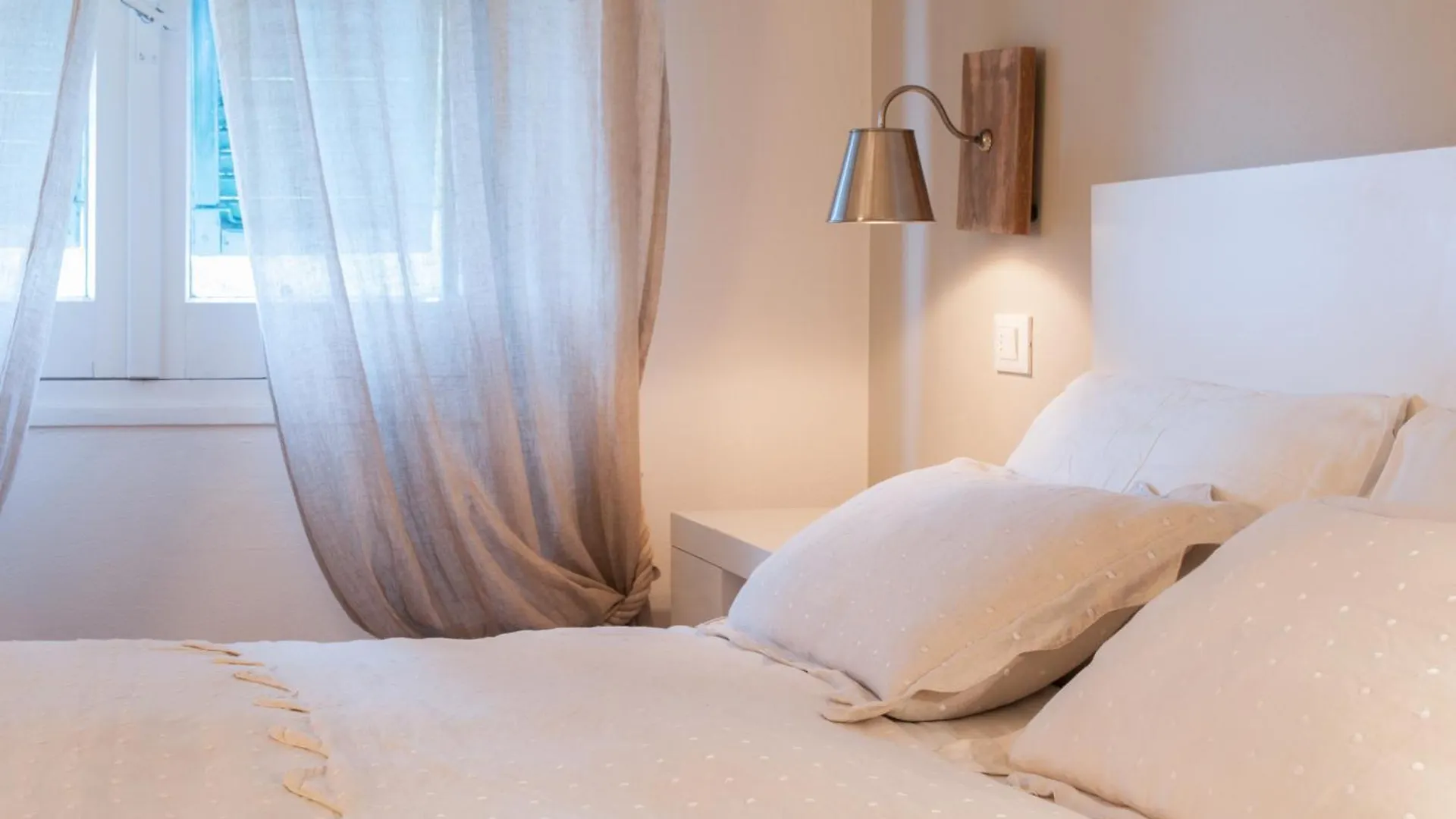 **  Gian Paul Hotel Lavagna Italy